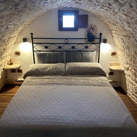Il Trullo Dei Sogni Apartment Alberobello Bagian luar foto