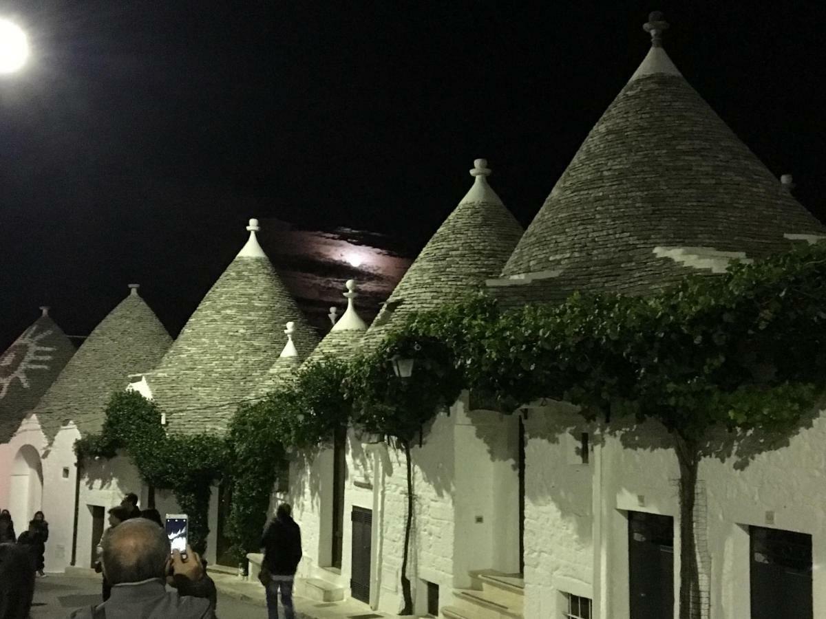 Il Trullo Dei Sogni Apartment Alberobello Bagian luar foto